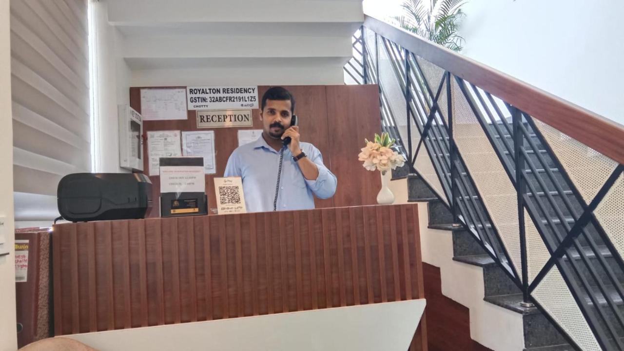 Mundakāyam Royalton Residency酒店 外观 照片